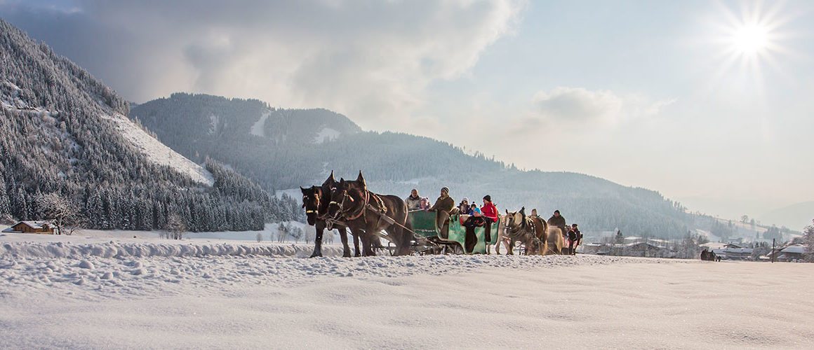 Pferdeschlittenfahrten - Winterurlaub im Salzburger Land Pferdeschlittenfahrten - Winterurlaub im Salzburger Land